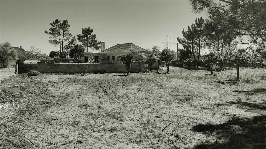 Grundstück in Portugal